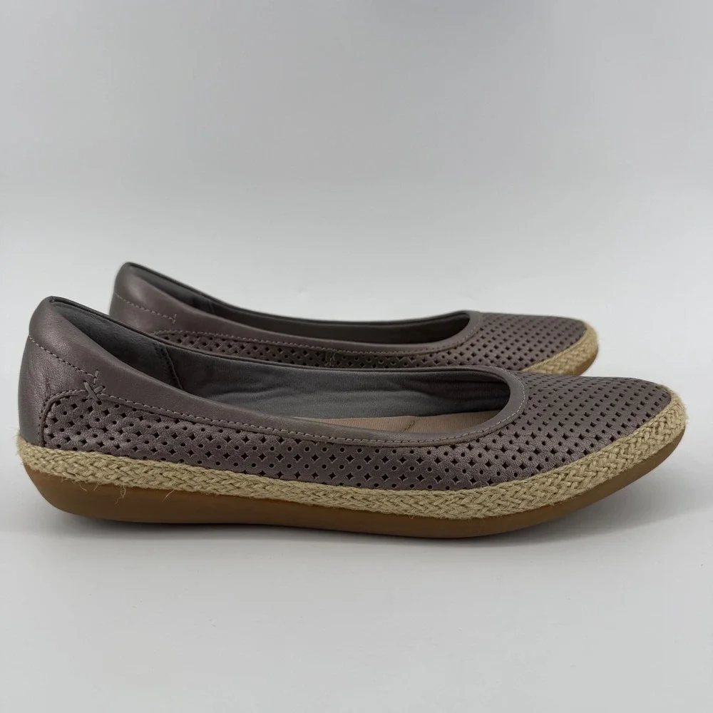 Clarks Danelly Adira Leather Espadrille Flats Women 8 Pewter Metallic Perforated